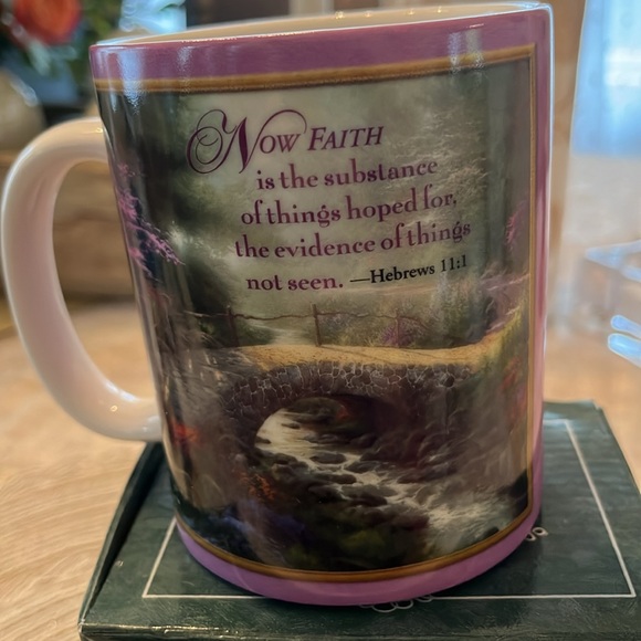 NIB Thomas Kinkade Ivory Porcelain Mug, Painter of Light - Picture 3 of 8